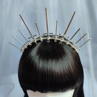 QUEEN OF SWORDS Crown
