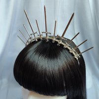 QUEEN OF SWORDS Crown