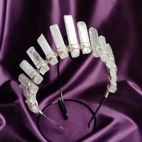 QUARTZ QUEEN Crystal Crown