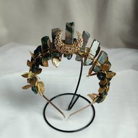 MOTHER EARTH Moss Agate Crystal Crown