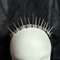 PUNK ROCK Howlite Crystal Crown