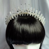 WINTER WONDERLAND Quartz Crystal Crown