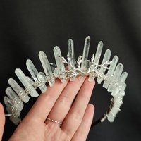WINTER WONDERLAND Quartz Crystal Crown