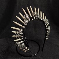 BONES Howlite Crystal Crown