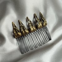 Raven Skull Comb