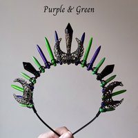 HALLOWEEN QUEEN Howlite Crystal Crown