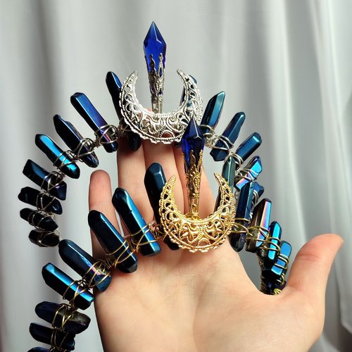 SELENE Titanium Quartz Crystal Crown