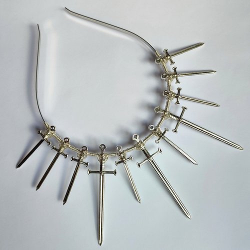 QUEEN OF SWORDS Crown