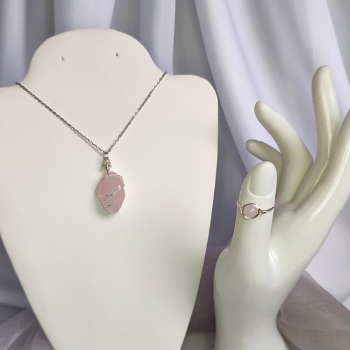 Rose Quartz Wire Wrapped Ring in Silver or Copper