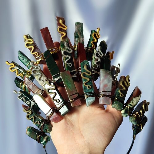 MEDUSA Indian Agate Crystal Crown