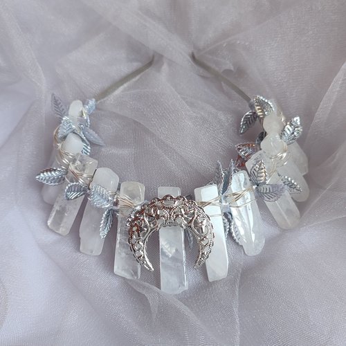 ARWEN Quartz Crystal Crown
