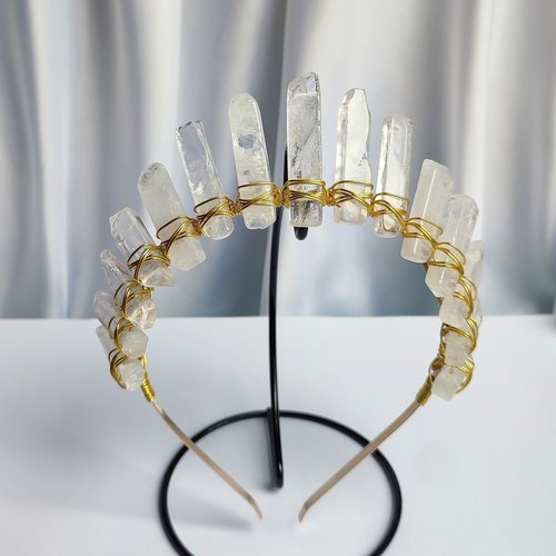 QUARTZ QUEEN Crystal Crown