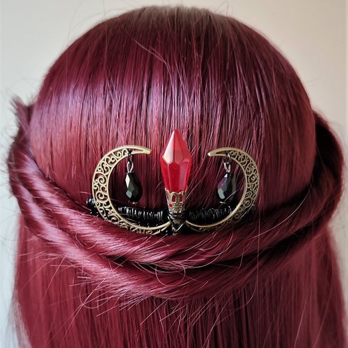 Gothic Moon Comb