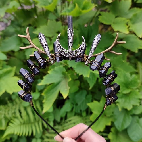 NORSE Black Quartz Crystal Crown
