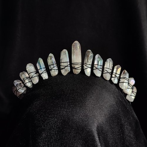 ANGEL DUST Aura Quartz Crystal Crown