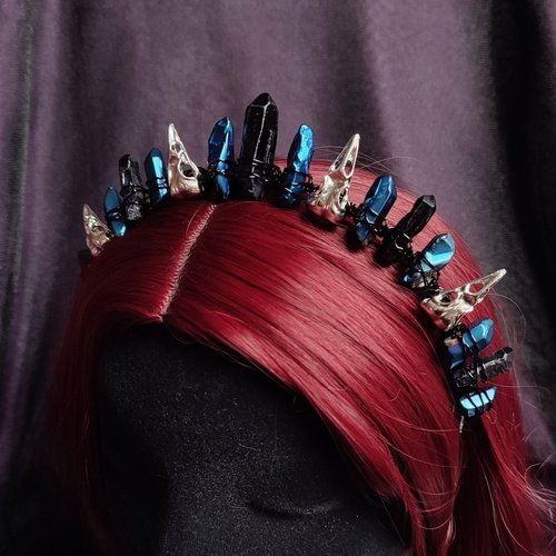 MYSTIC CROW Titanium Quartz Crystal Crown