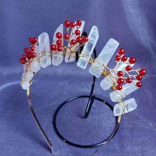 HOLLY Quartz Crystal Crown