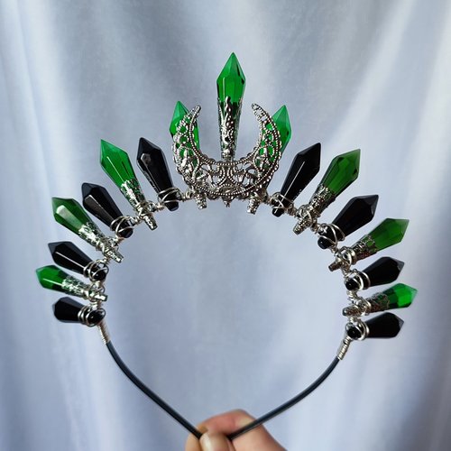POISON IVY Glass Crystal Crown