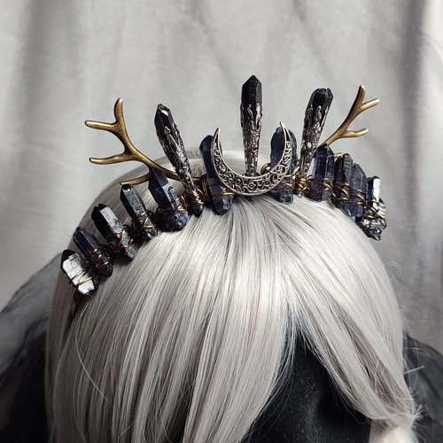 NORSE Black Quartz Crystal Crown