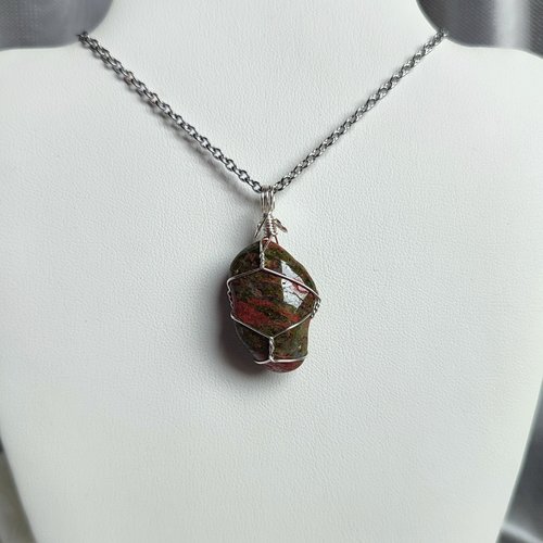 Unakite Wire Wrapped Pendant in Silver