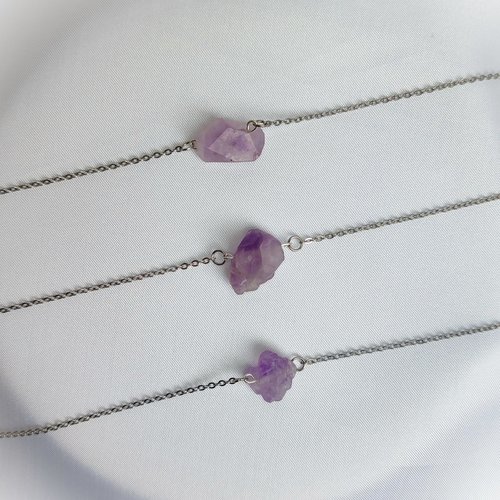 Raw amethyst cluster choker-style necklace with chain.