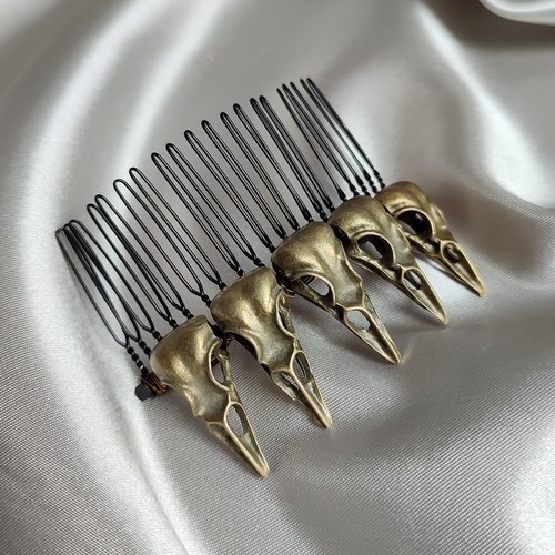 Raven Skull Comb