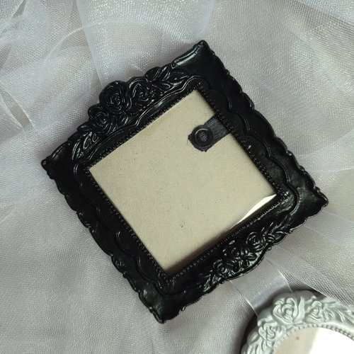 Gothic Hanging Photo Frames