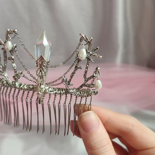 Fairy Branch Crystal Comb