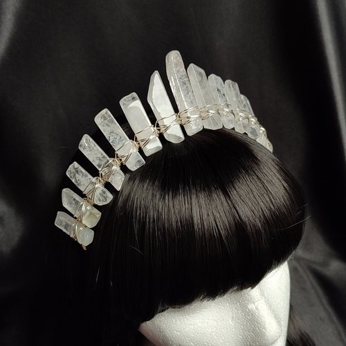 QUARTZ QUEEN Crystal Crown
