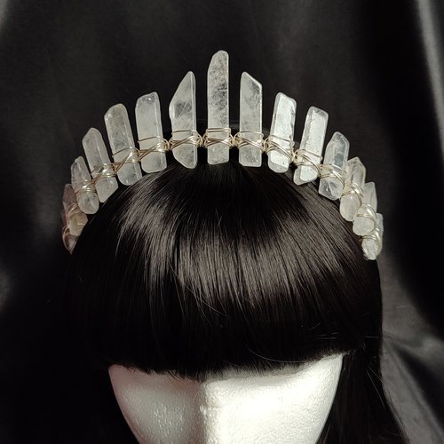 QUARTZ QUEEN Crystal Crown
