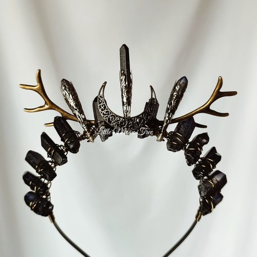 Norse Crown with black quartz, bronze moon and antlers.