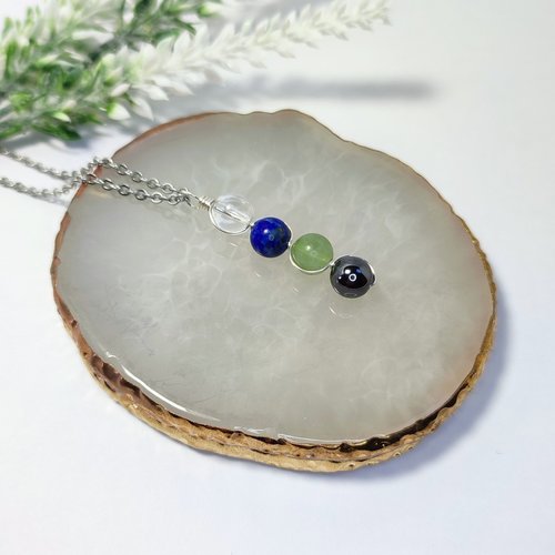 Study and exams gemstone pendant with quartz, lapis lazuli, fluorite and hematite with chain or cord.