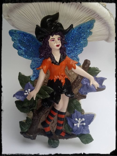 Hanging Fairy Witch Plaque