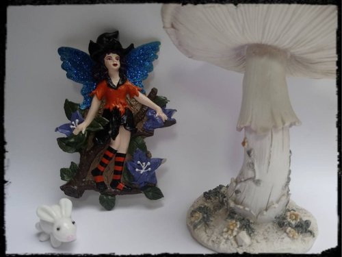 Hanging Fairy Witch Plaque