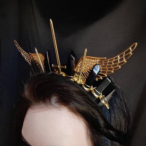 VALKYRIE Black Agate Crystal Crown