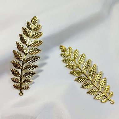 Gold filigree leaf charms