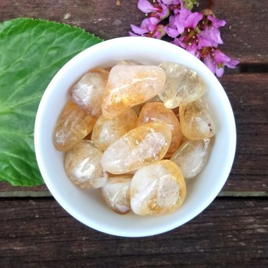 Citrine polished tumblestone.